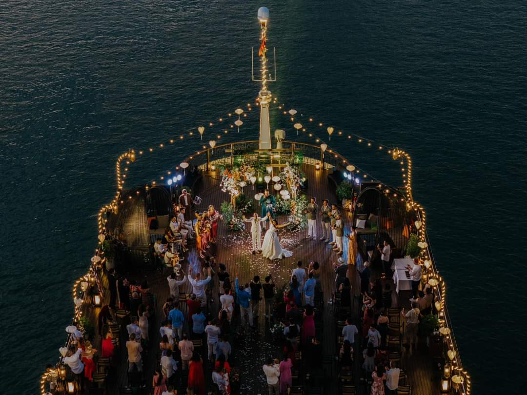 Wedding on cruise